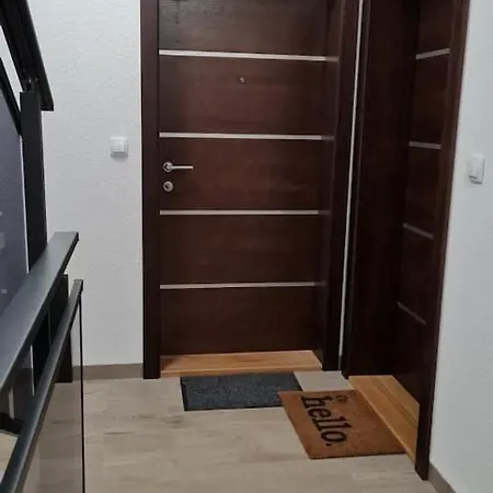 S16 Apartment *